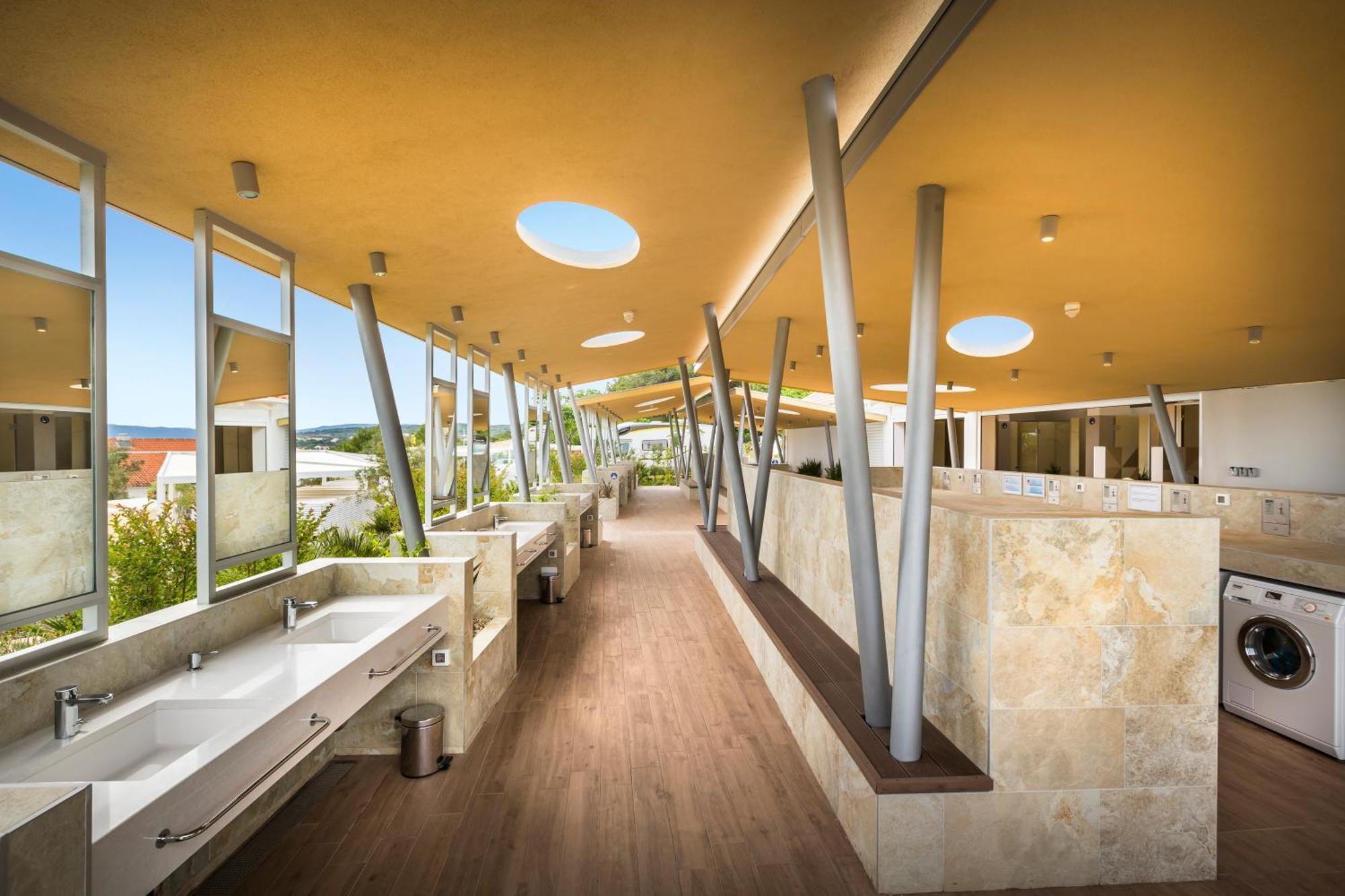 Krk Premium Camping Resort كرك المظهر الخارجي الصورة